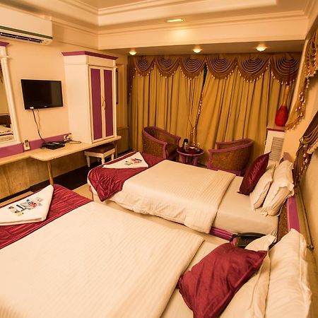מומביי Hotel Ashwin מראה חיצוני תמונה