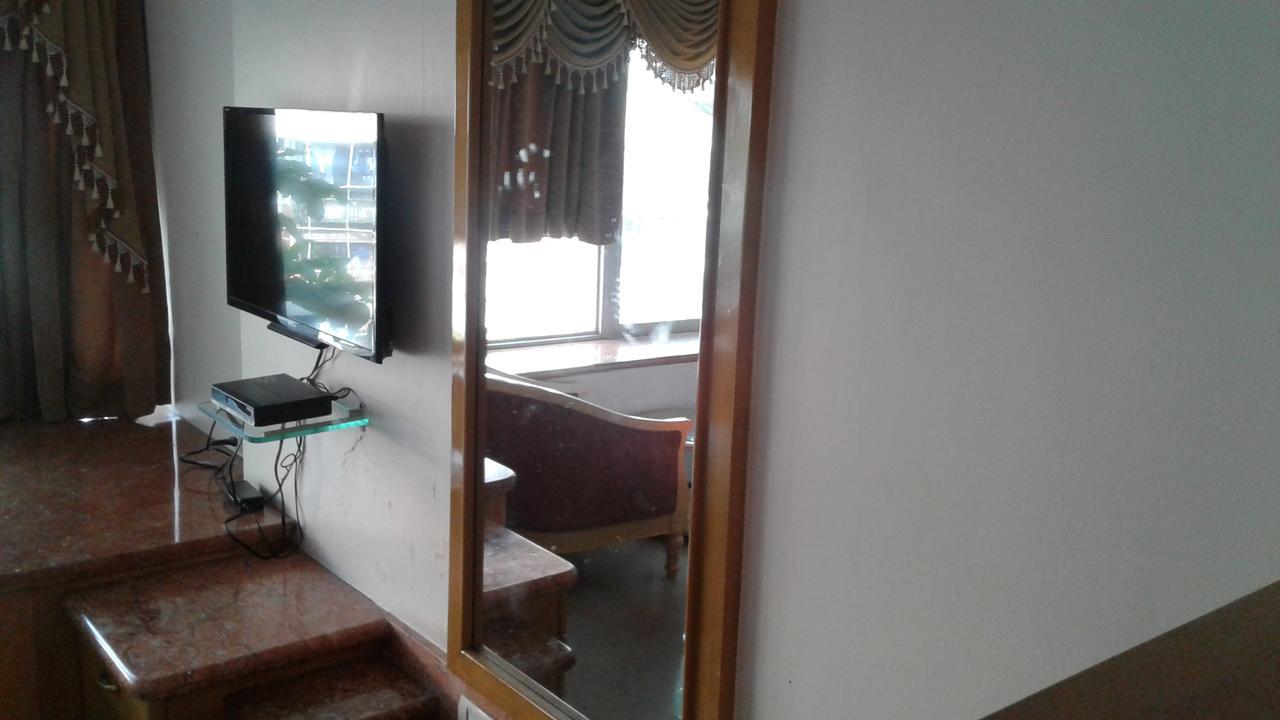 מומביי Hotel Ashwin מראה חיצוני תמונה